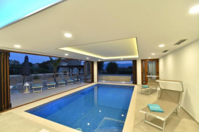 Villa Muskatel -with heated pool